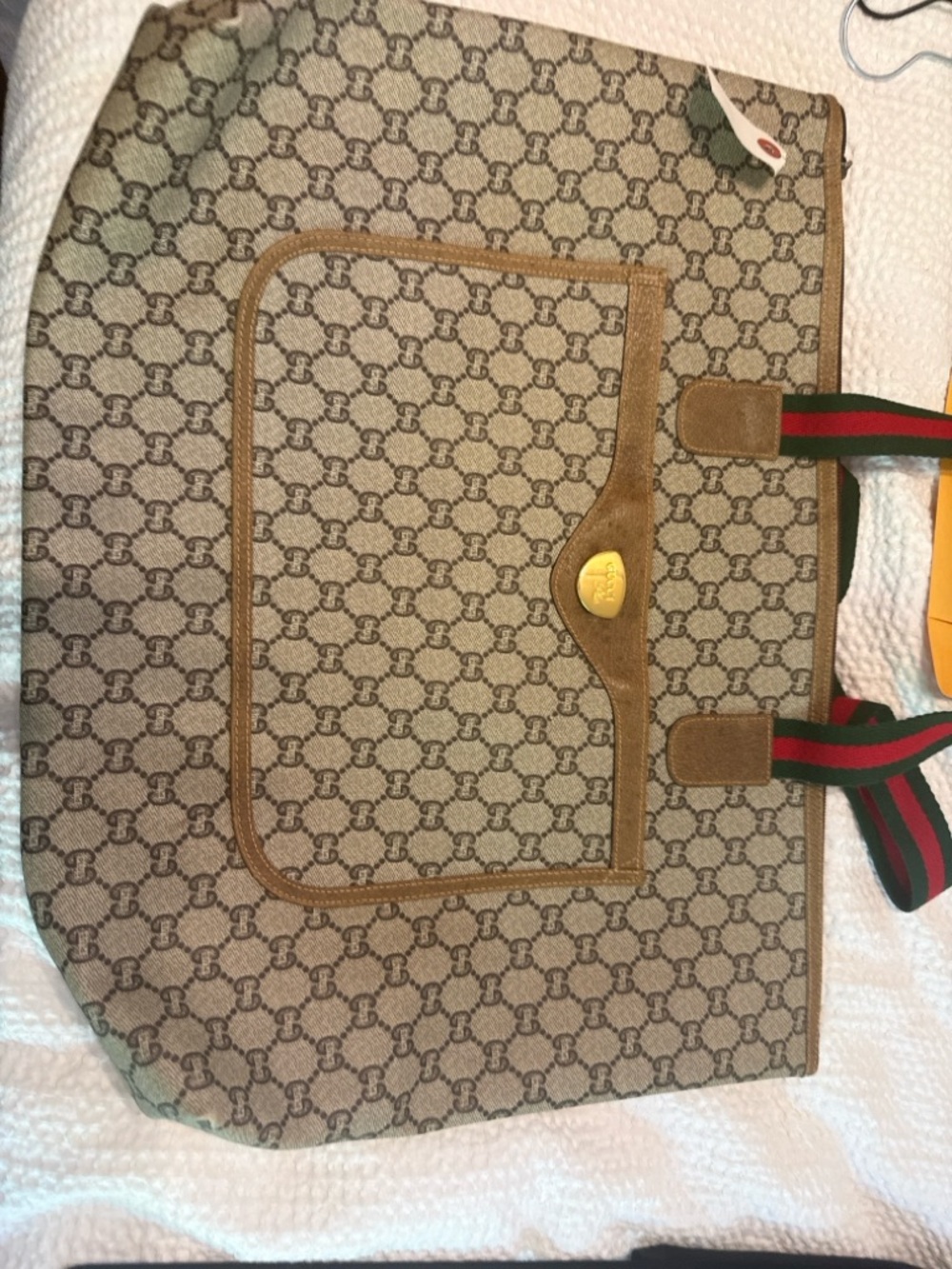 Gucci Beige GG Supreme Tote with Red-Green Web Handles - Picture 2 of 3